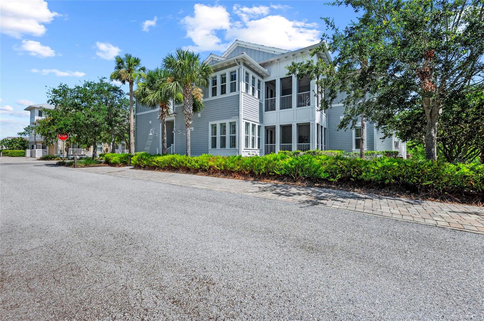 315 SAPPHIRE LAKE DR #101