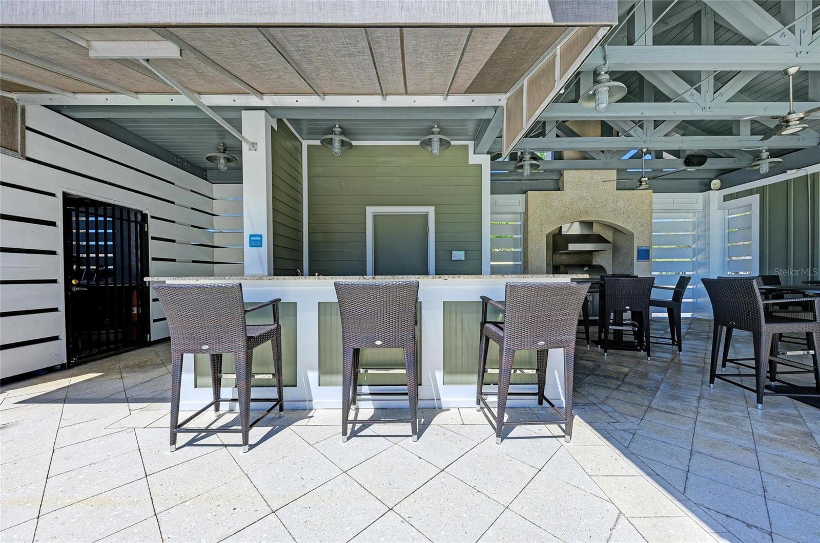 315 SAPPHIRE LAKE DR #101