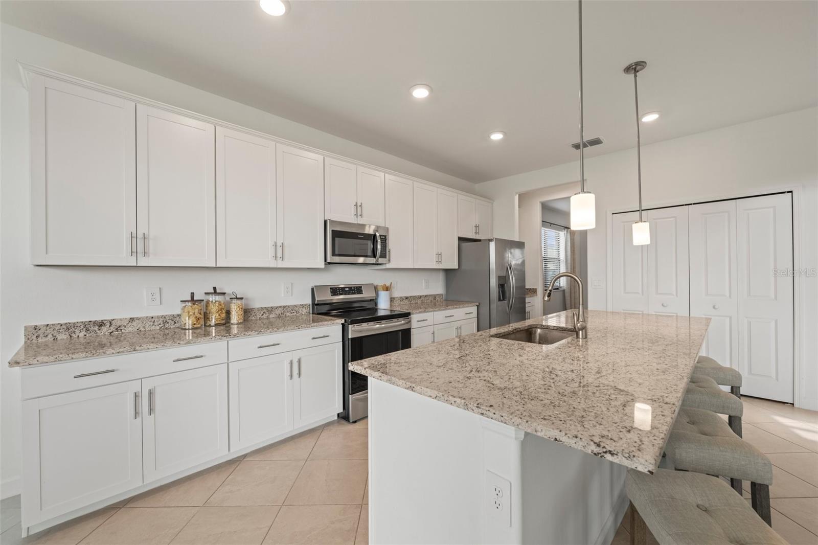 15336 SERENE SHORES LOOP