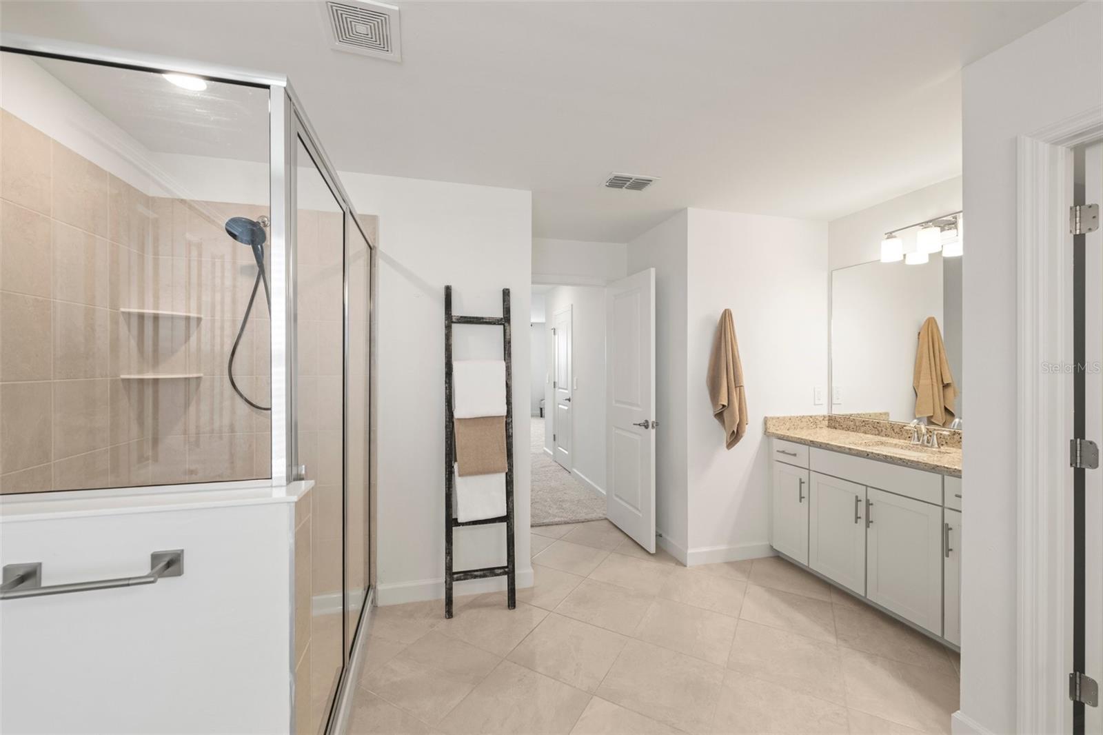 15336 SERENE SHORES LOOP