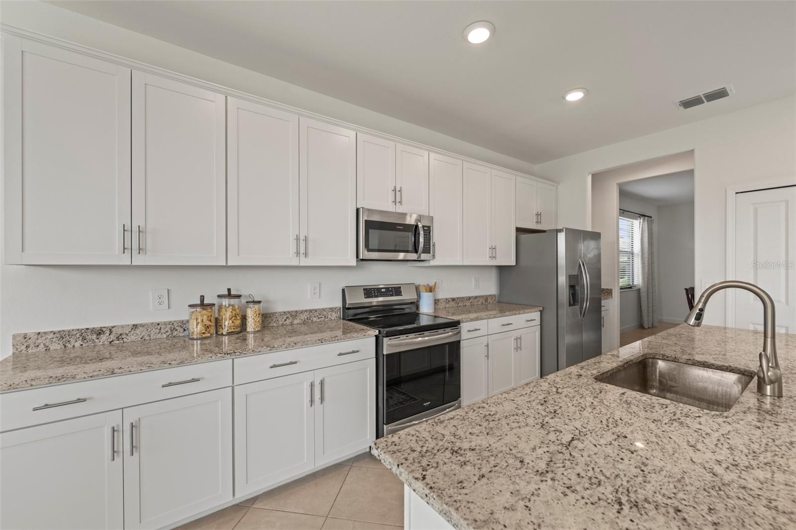 15336 SERENE SHORES LOOP