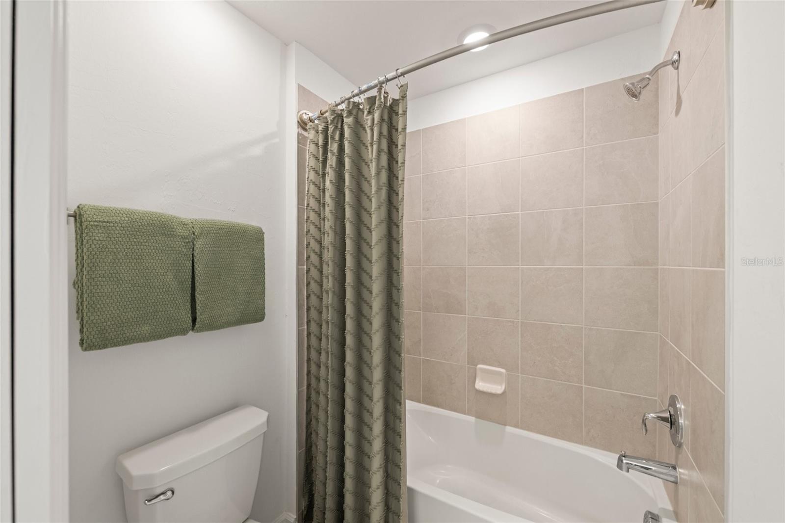 15336 SERENE SHORES LOOP