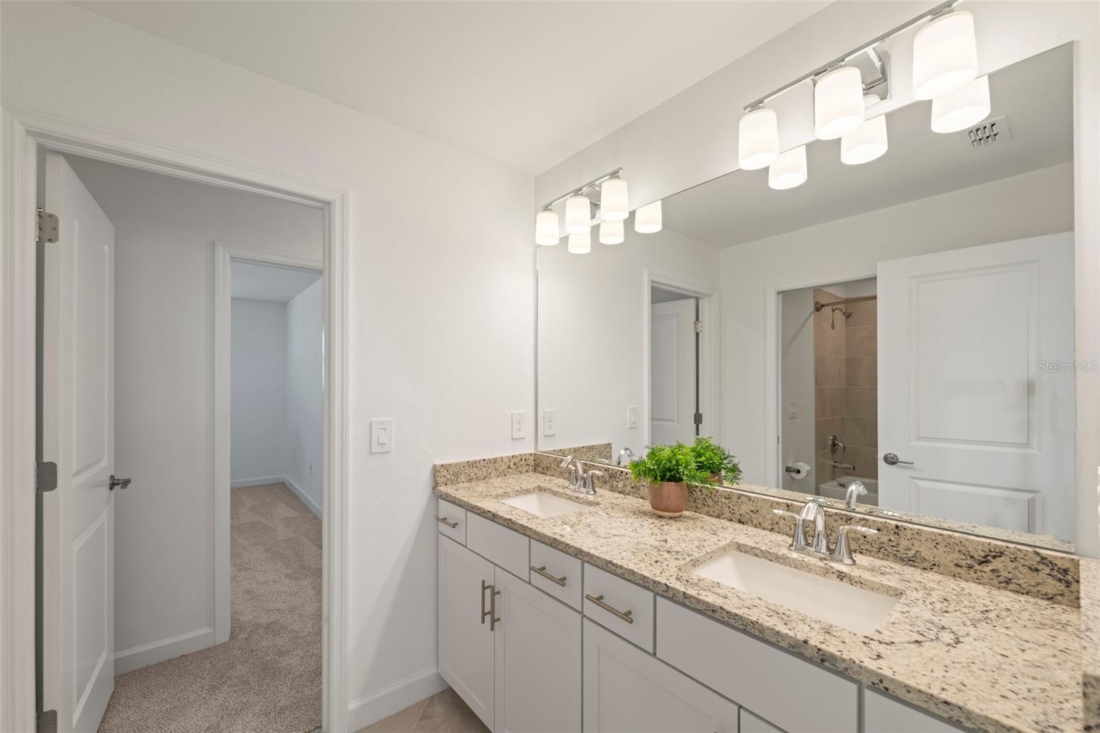 15336 SERENE SHORES LOOP