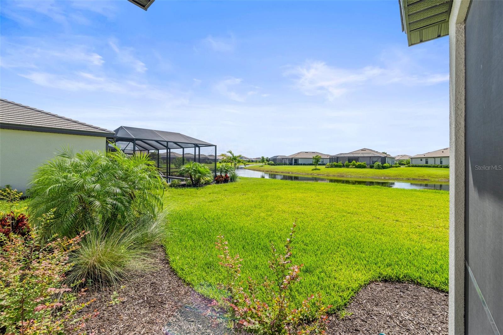 15336 SERENE SHORES LOOP