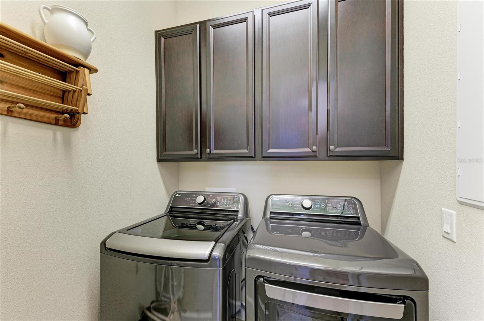 367 COMPASS POINT DR #201