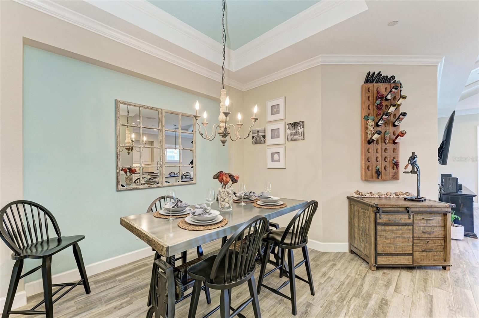 367 COMPASS POINT DR #201