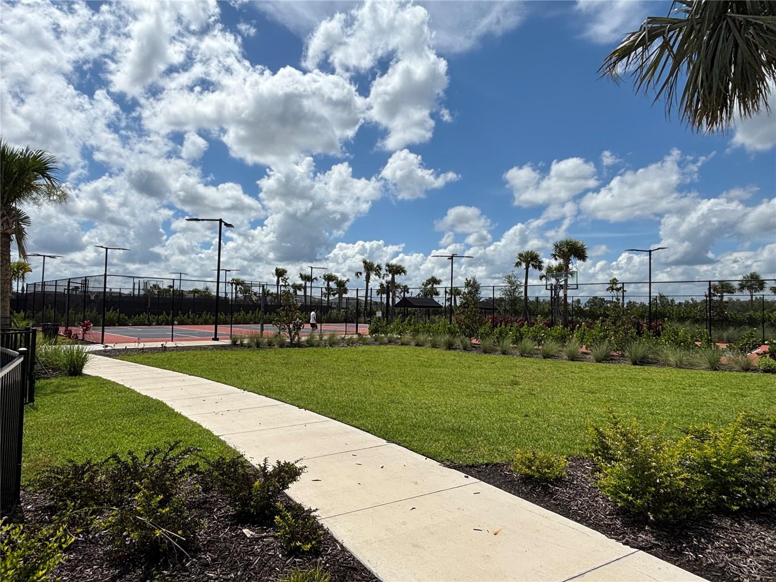 17745 CRESCENT MOON LOOP