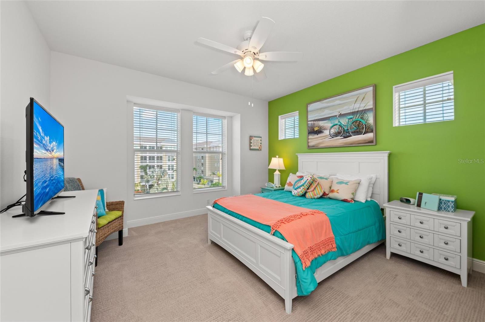 387 ARUBA CIR #301