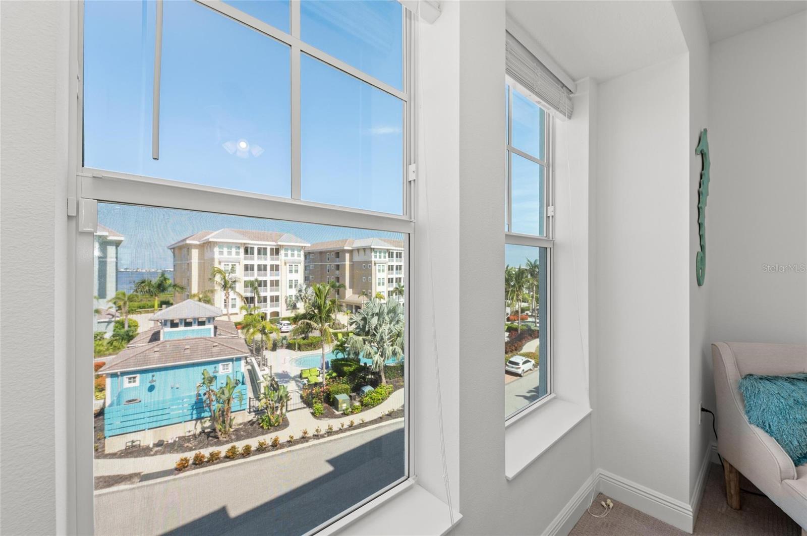 387 ARUBA CIR #301