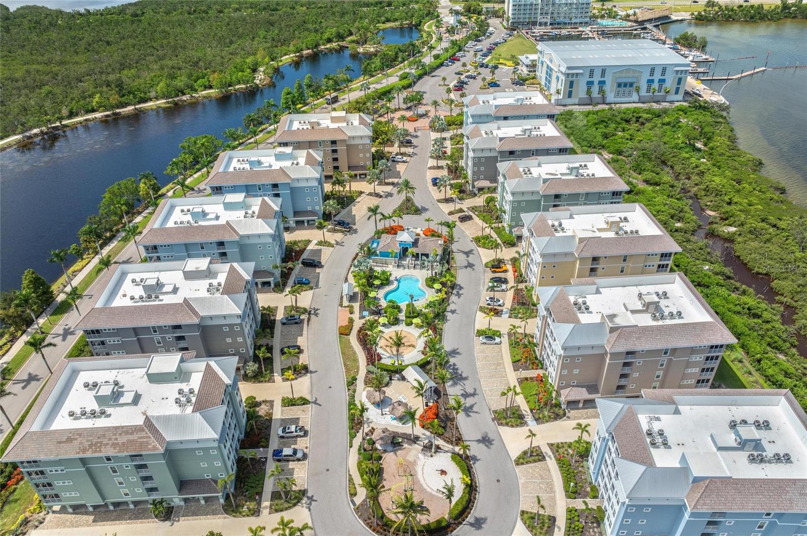 387 ARUBA CIR #301