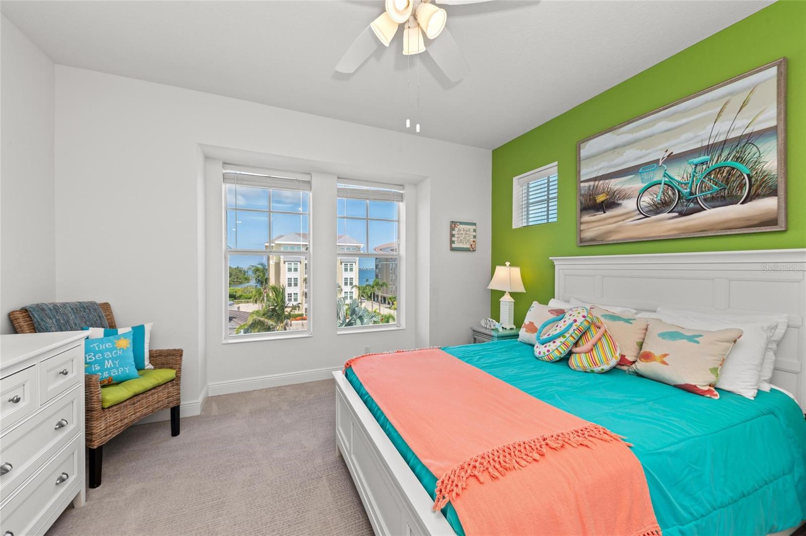387 ARUBA CIR #301
