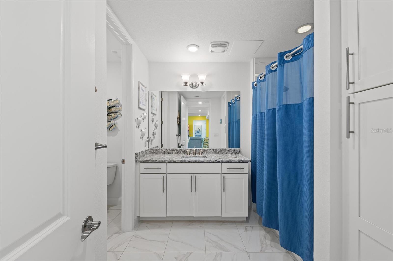 387 ARUBA CIR #301