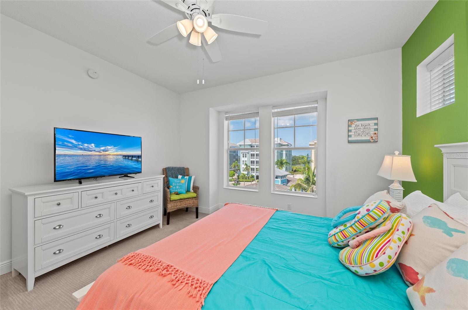 387 ARUBA CIR #301