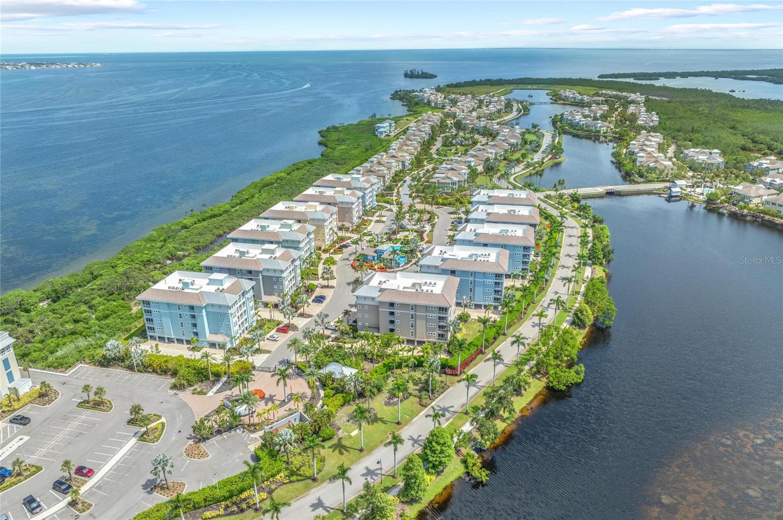 387 ARUBA CIR #301