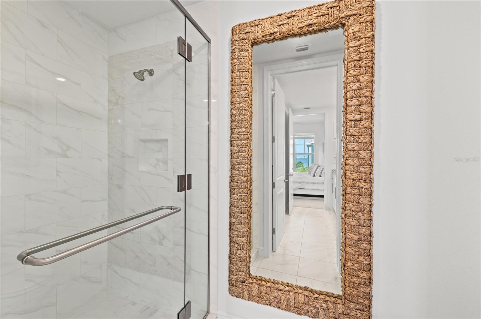 387 ARUBA CIR #301