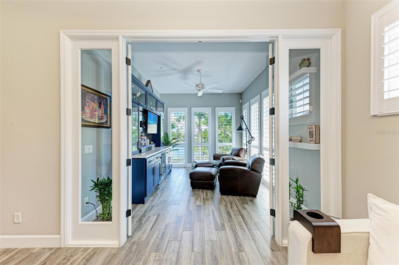 367 COMPASS POINT DR #201