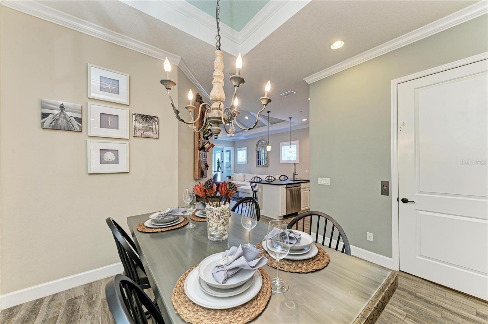 367 COMPASS POINT DR #201