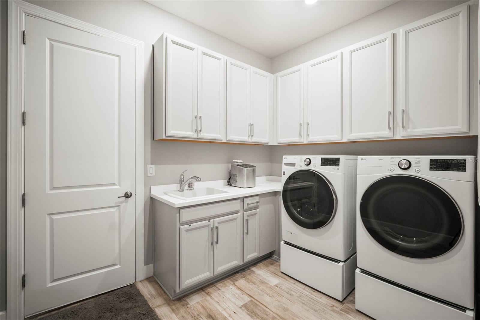16318 UMBRIA PL