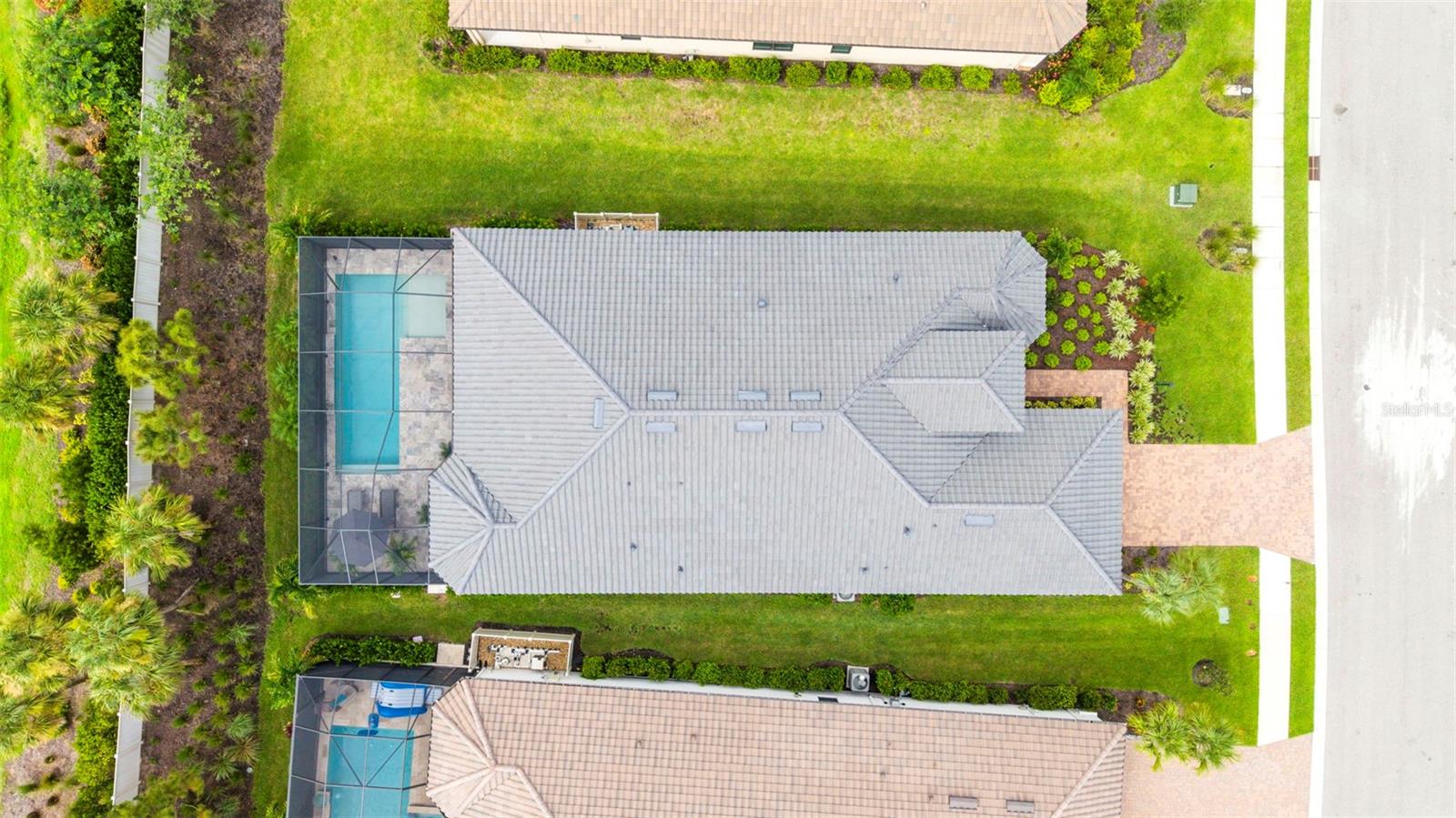 16318 UMBRIA PL