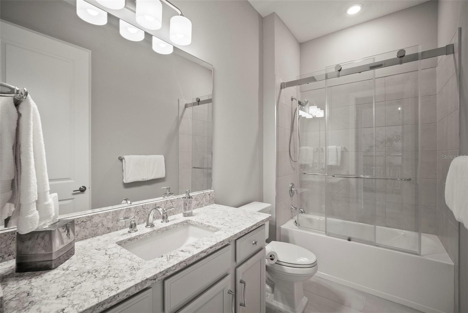 16318 UMBRIA PL