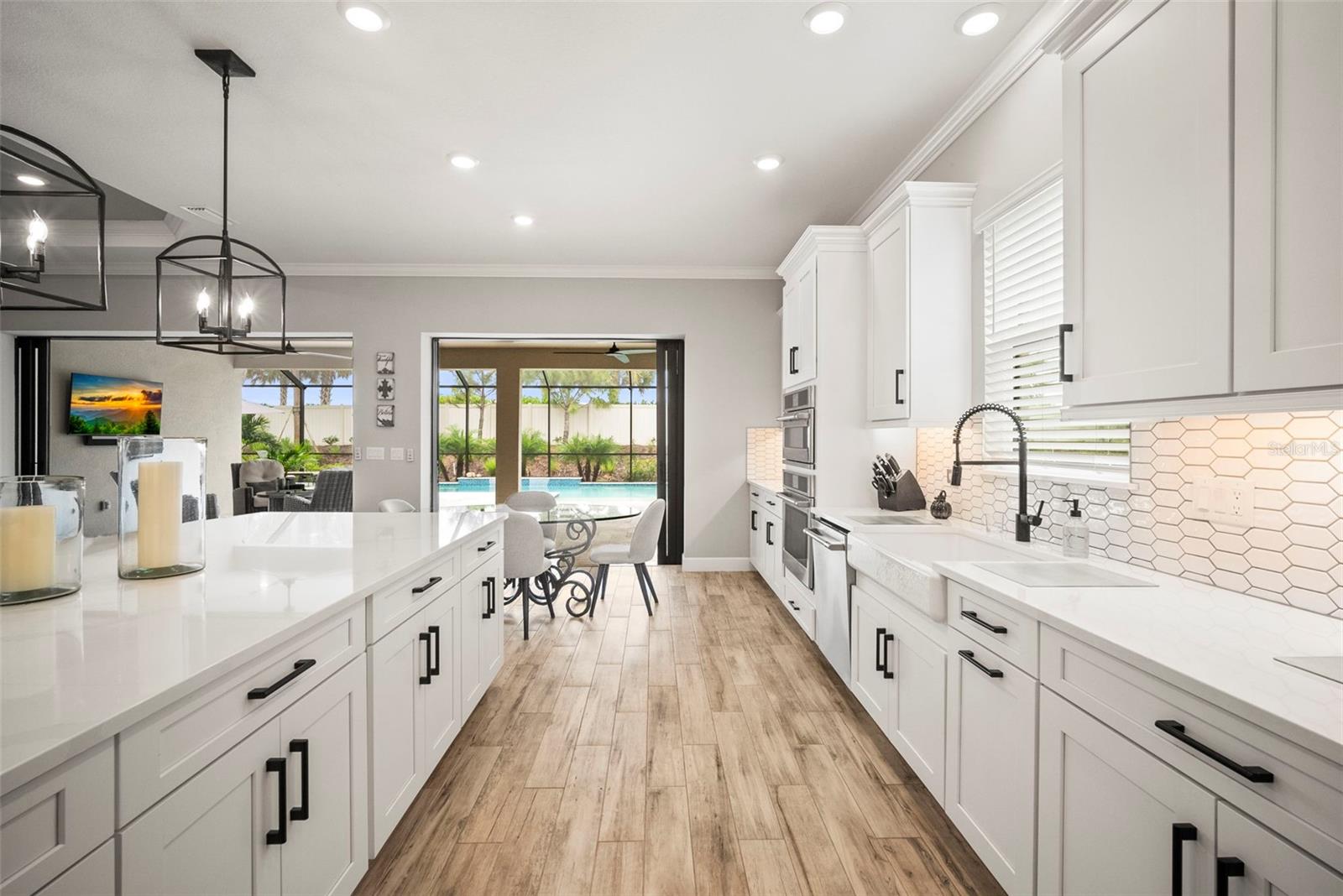 16318 UMBRIA PL