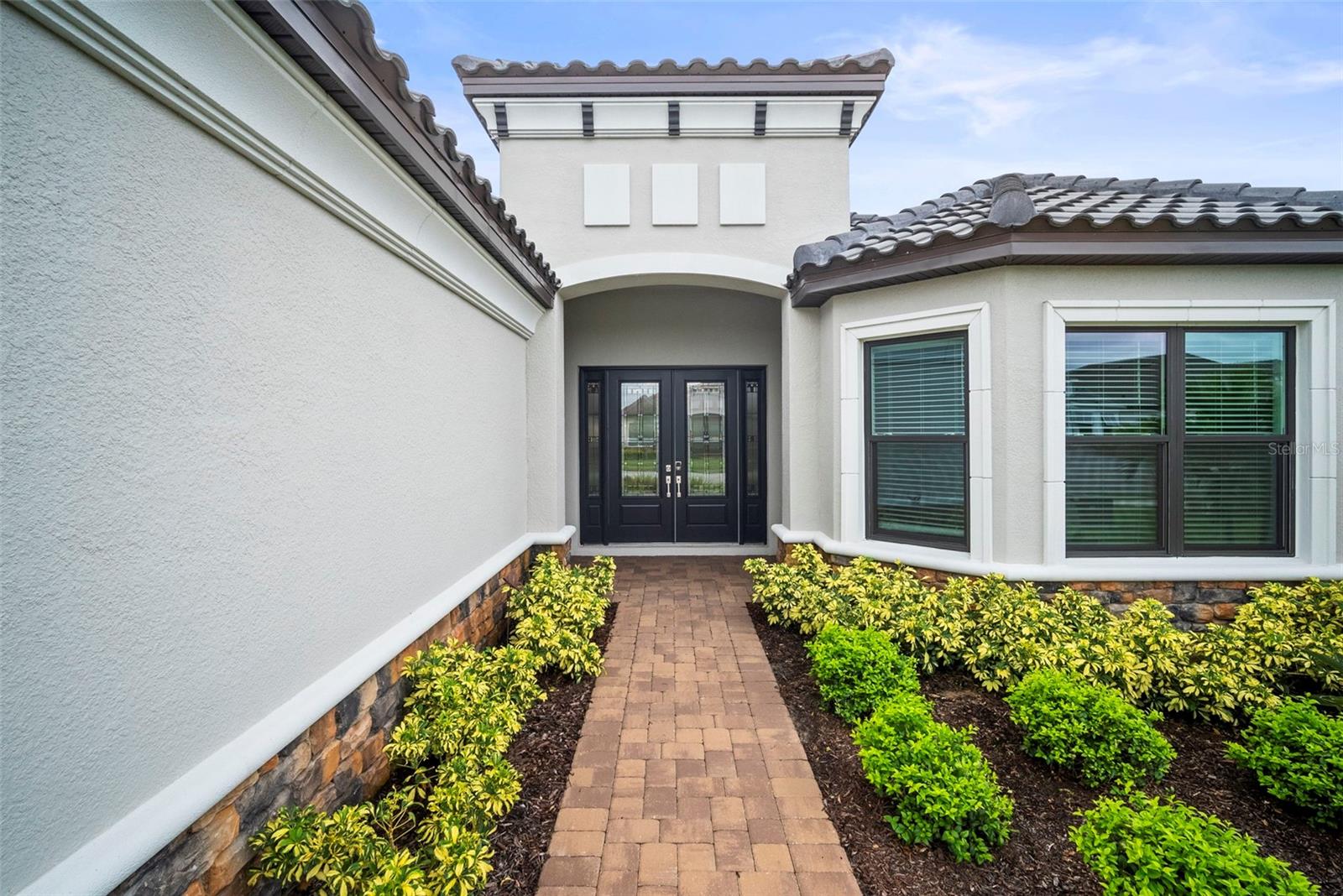 16318 UMBRIA PL