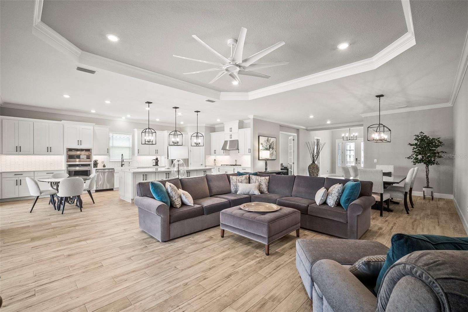 16318 UMBRIA PL