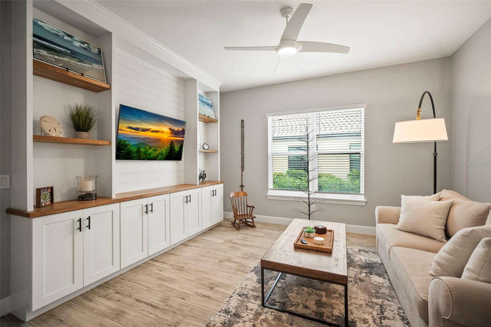 16318 UMBRIA PL