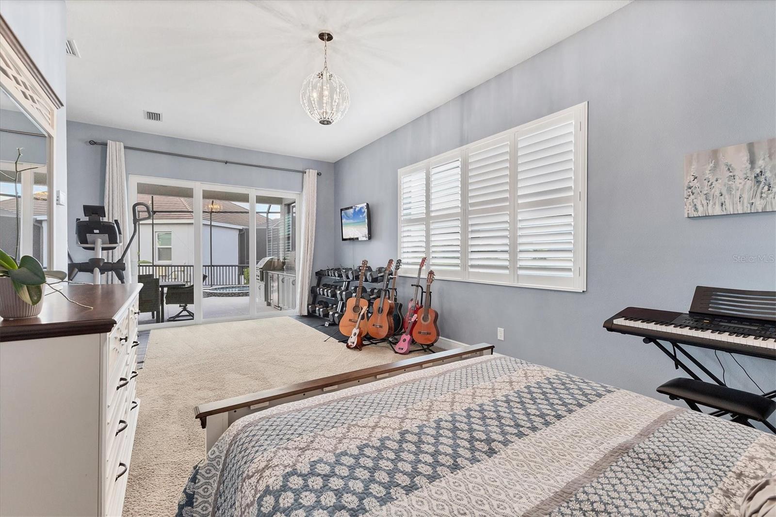 6261 CHAMPIONS ROW ST