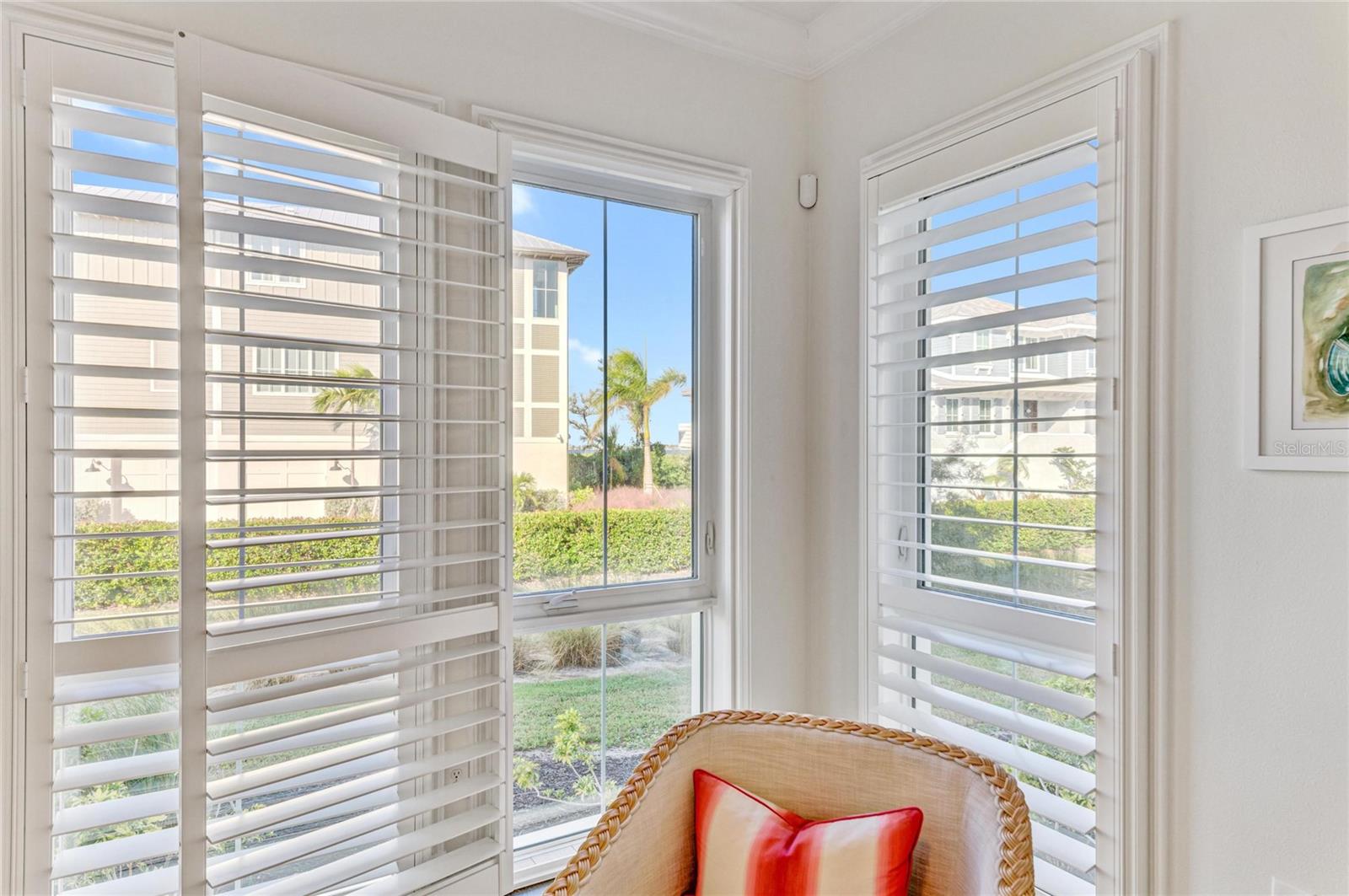 334 CASTAWAY CAY DR #101