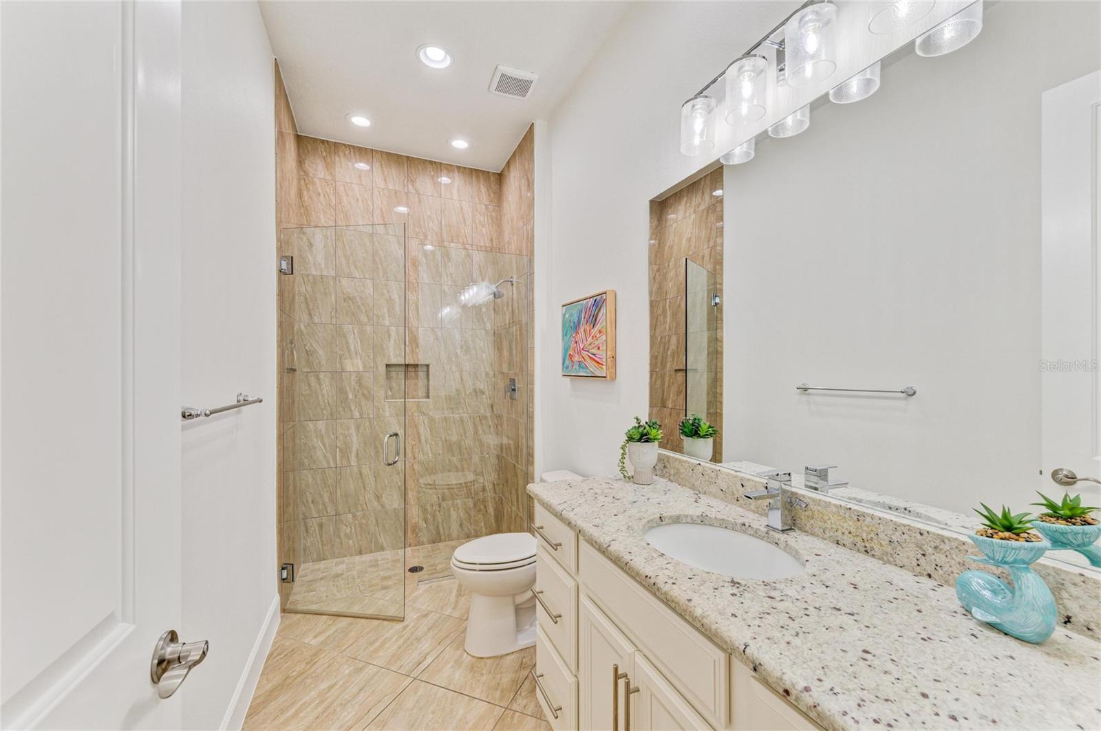 334 CASTAWAY CAY DR #101