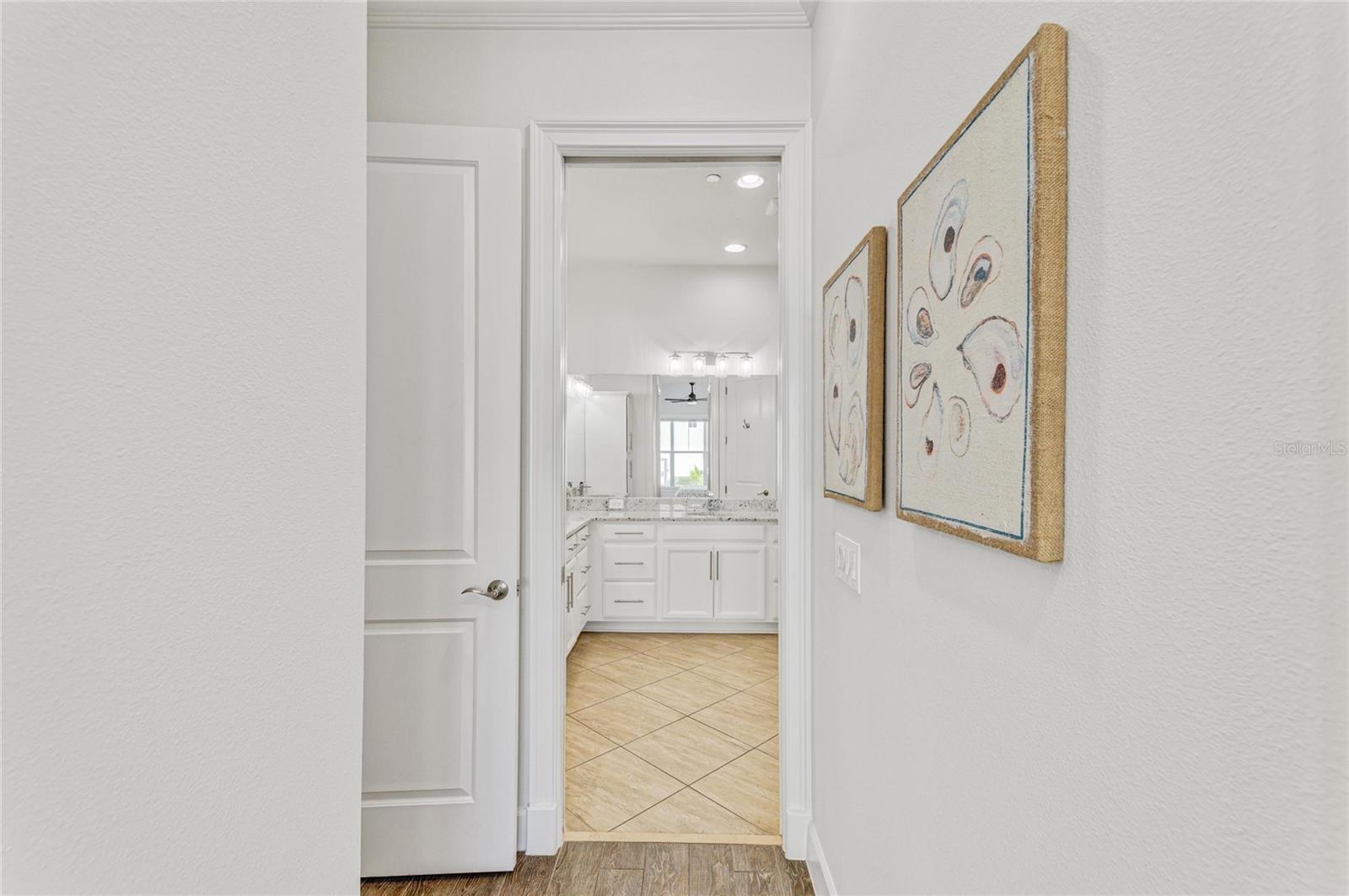 334 CASTAWAY CAY DR #101