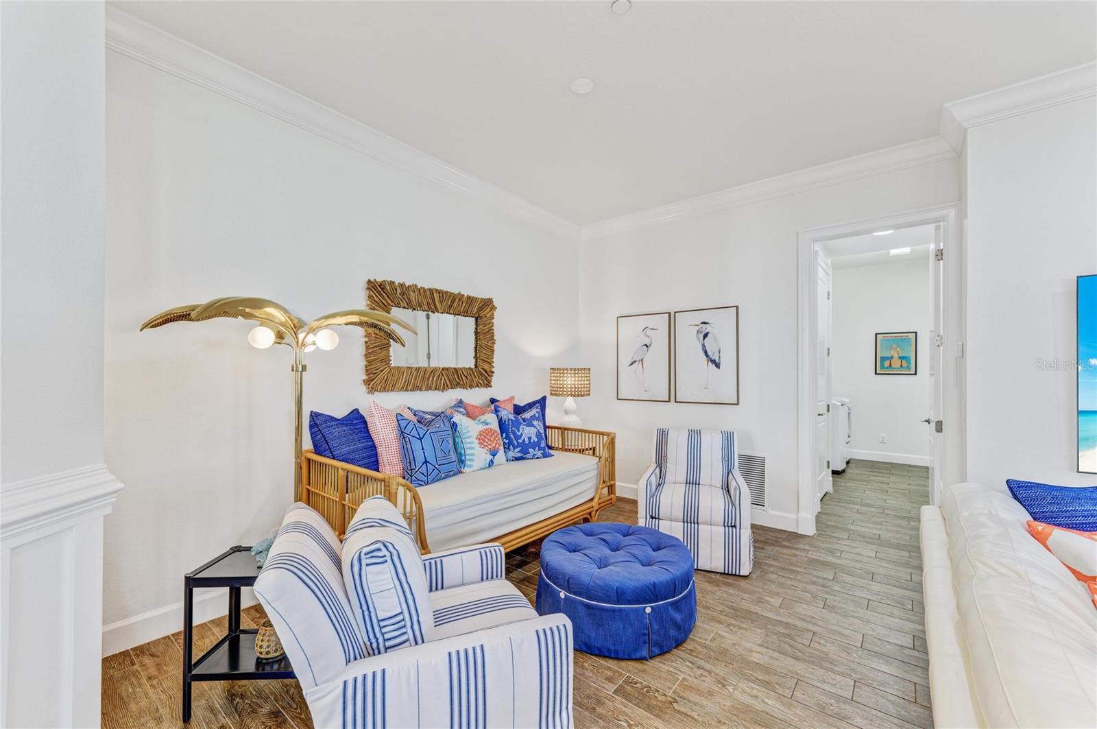 334 CASTAWAY CAY DR #101