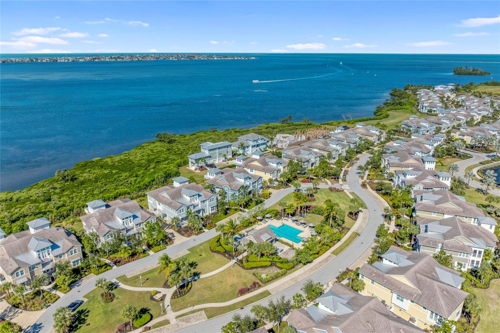 334 CASTAWAY CAY DR #101