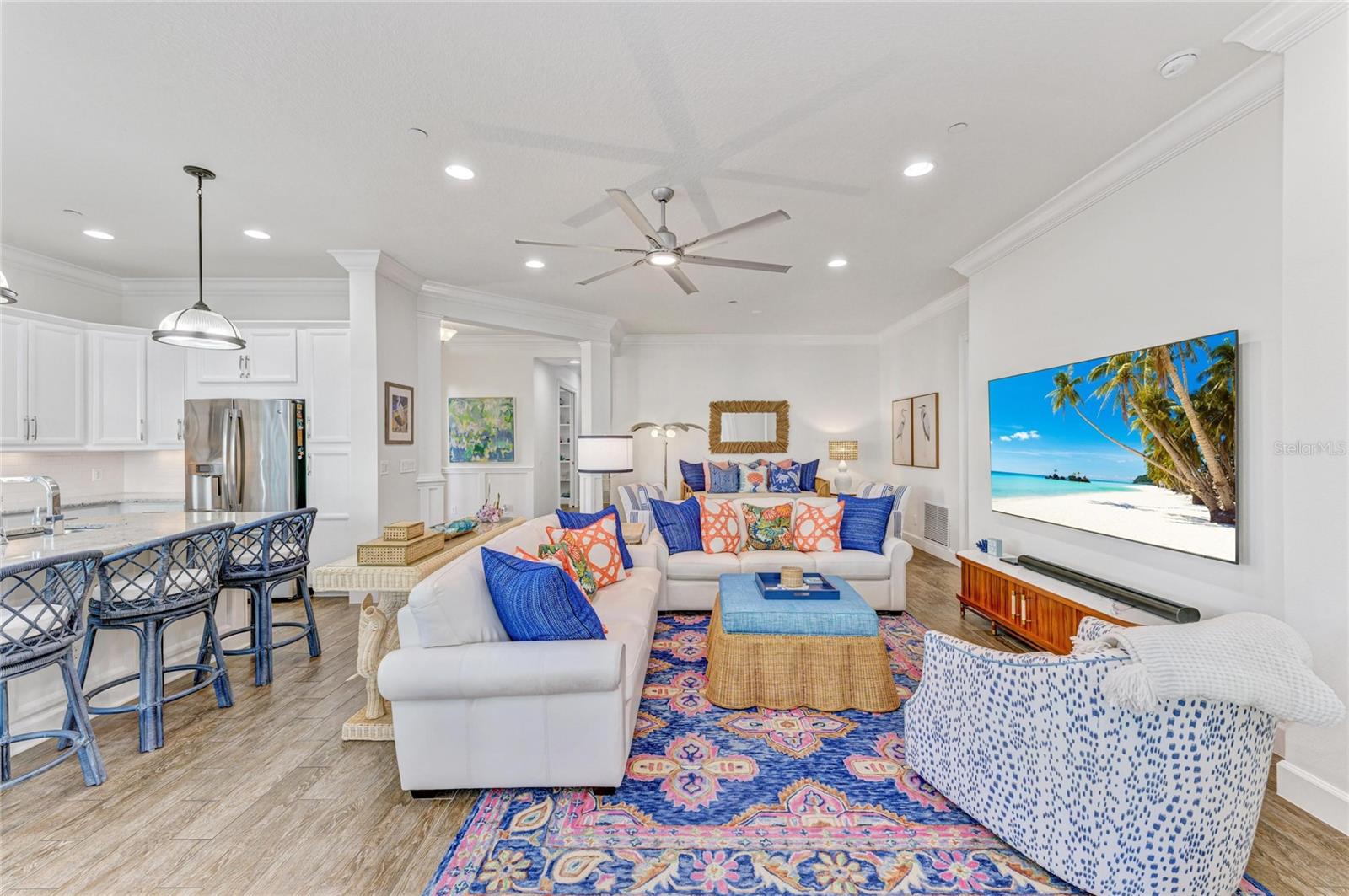 334 CASTAWAY CAY DR #101