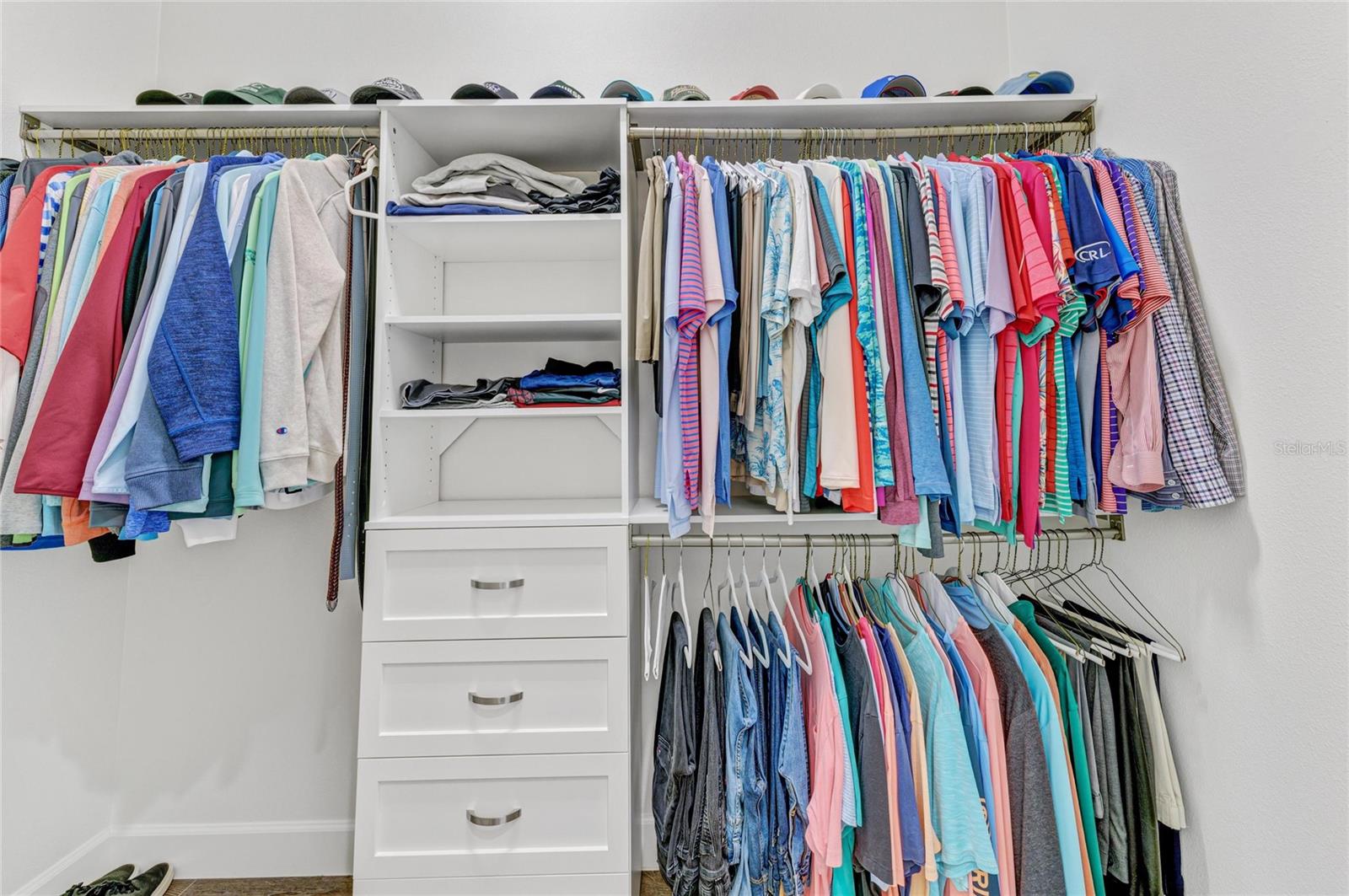 334 CASTAWAY CAY DR #101