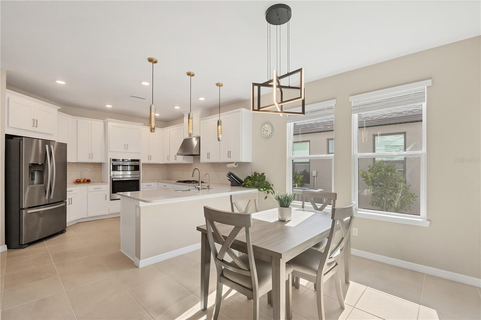 6294 GRANDVIEW HILL CT