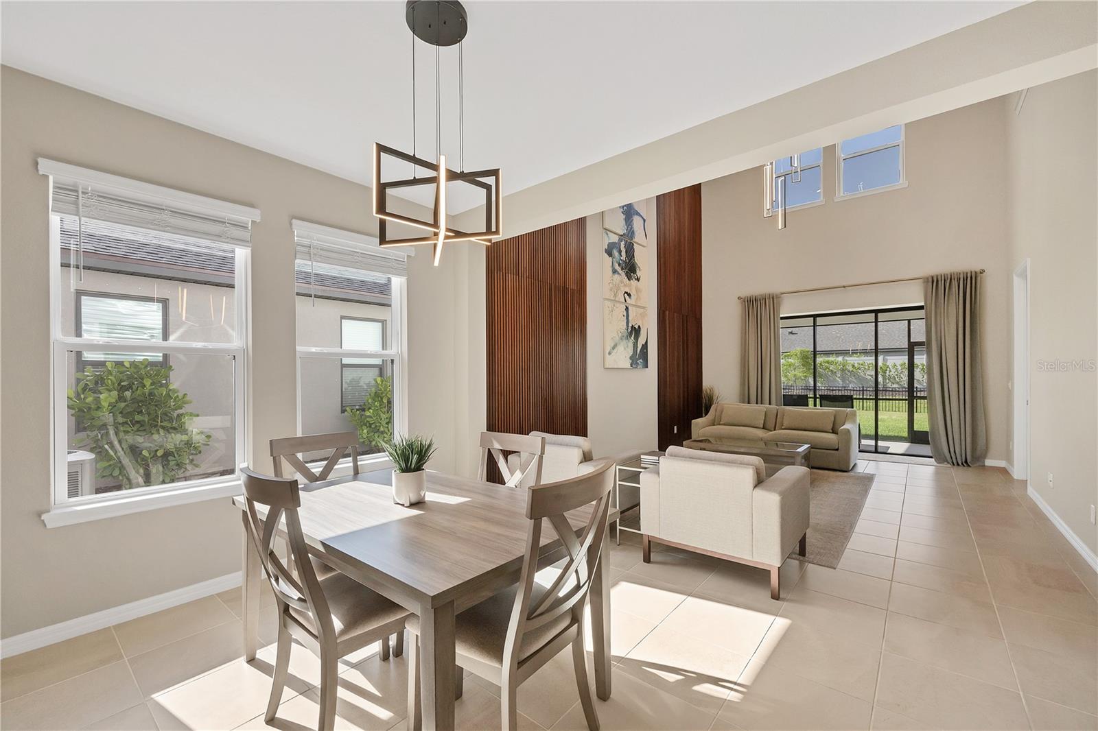 6294 GRANDVIEW HILL CT