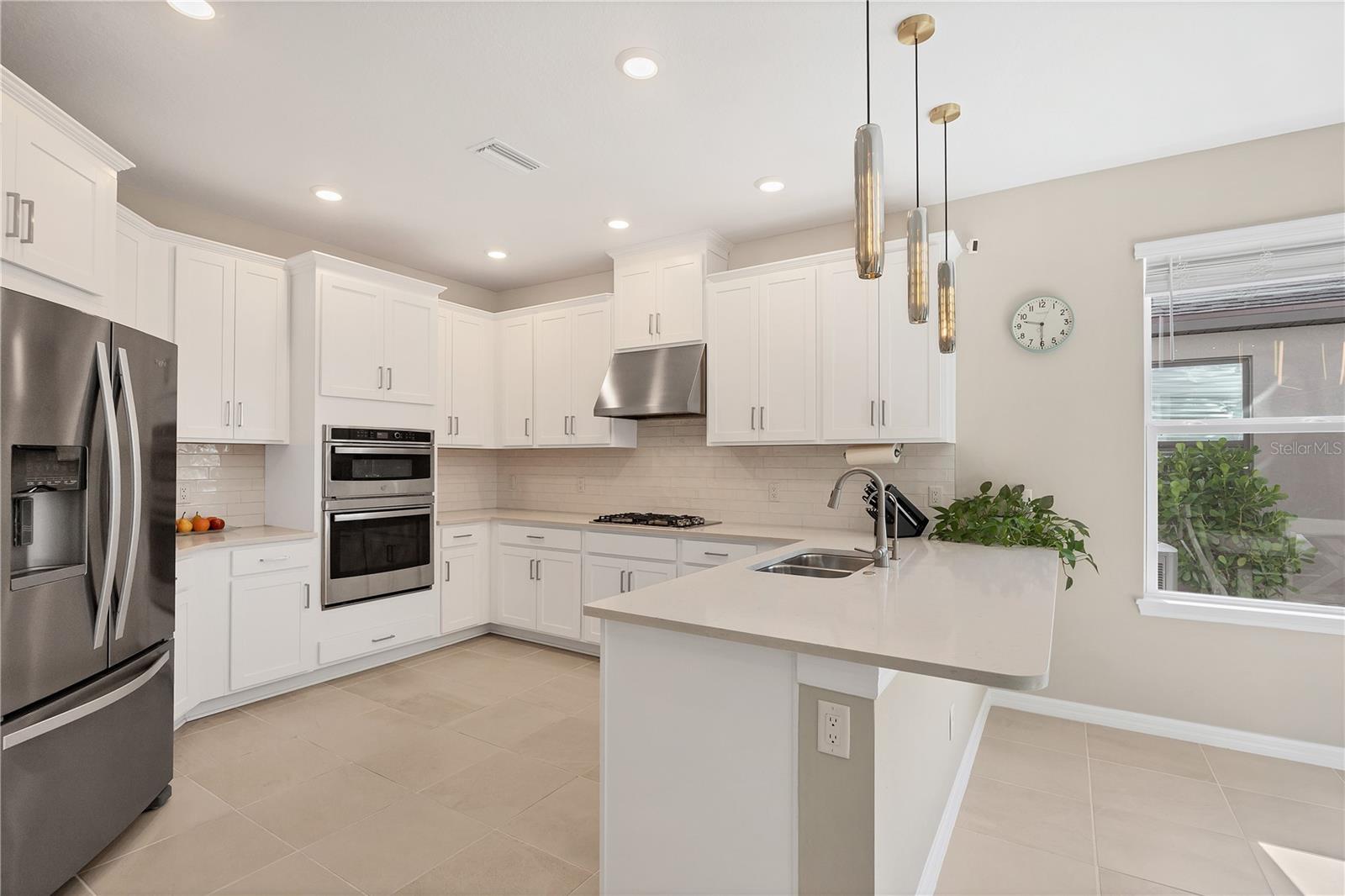 6294 GRANDVIEW HILL CT