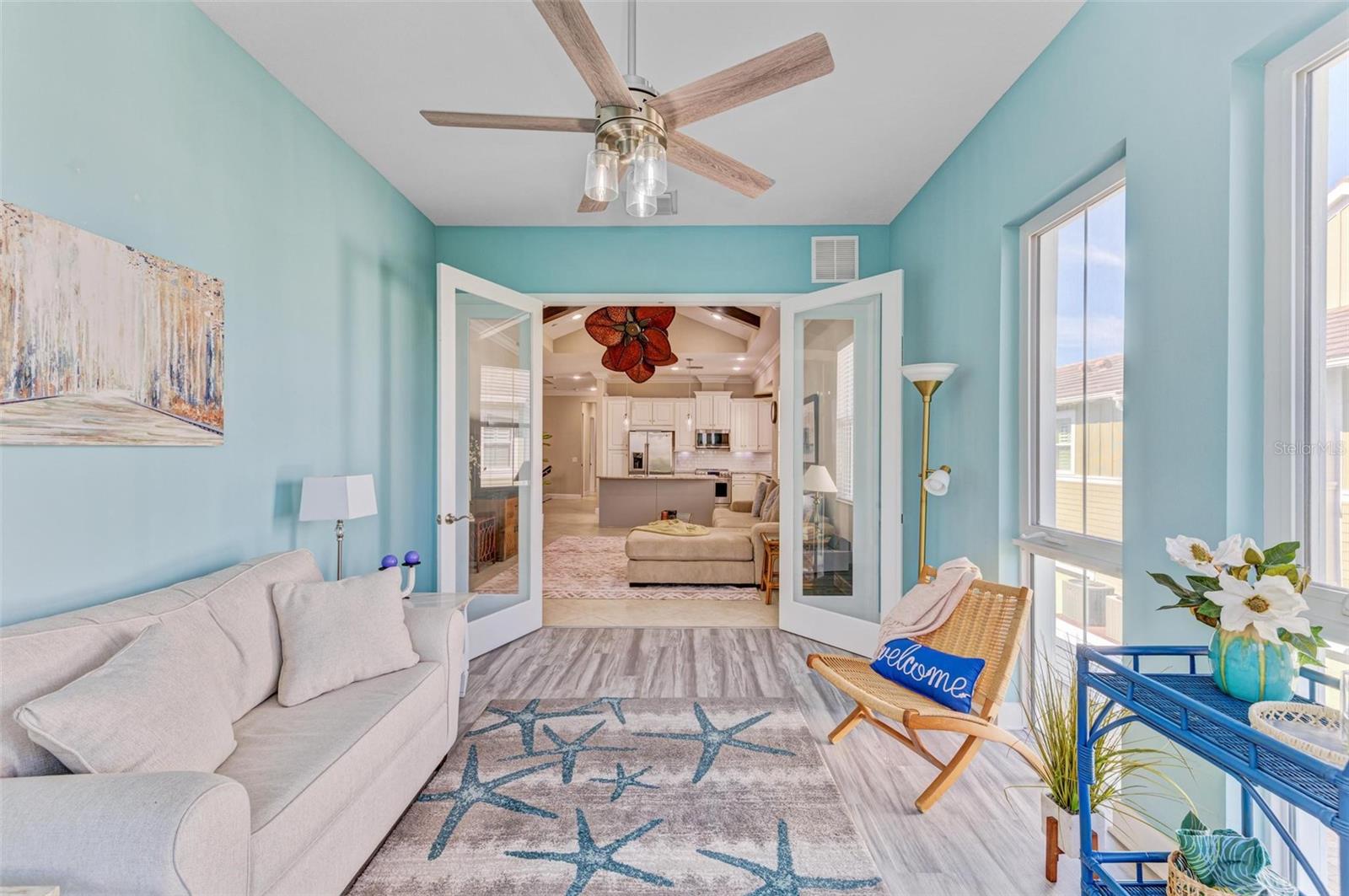 315 SAPPHIRE LAKE DR #201