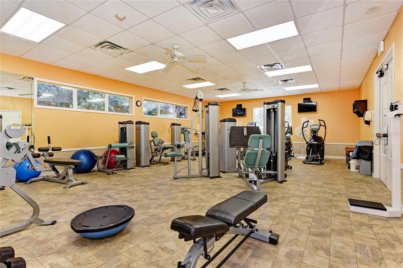 4024 OVERTURE CIR #486