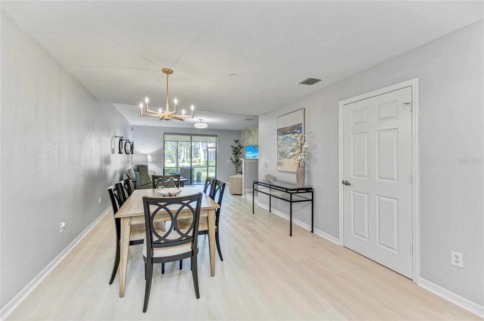 4024 OVERTURE CIR #486