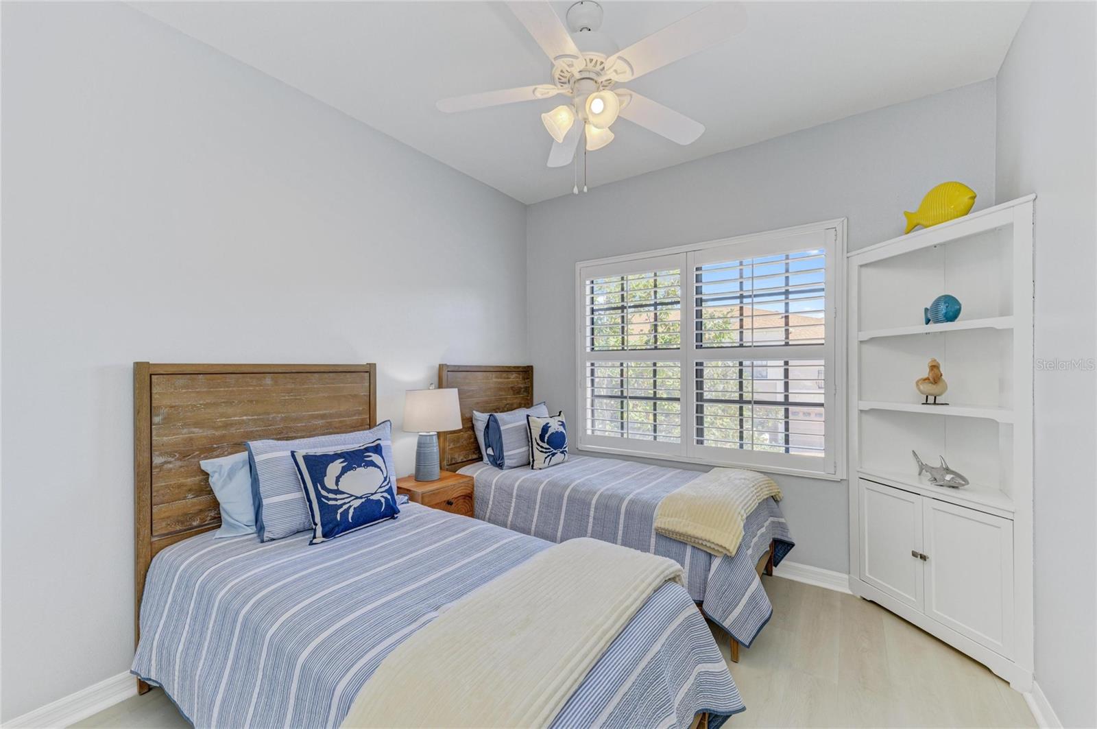 4024 OVERTURE CIR #486