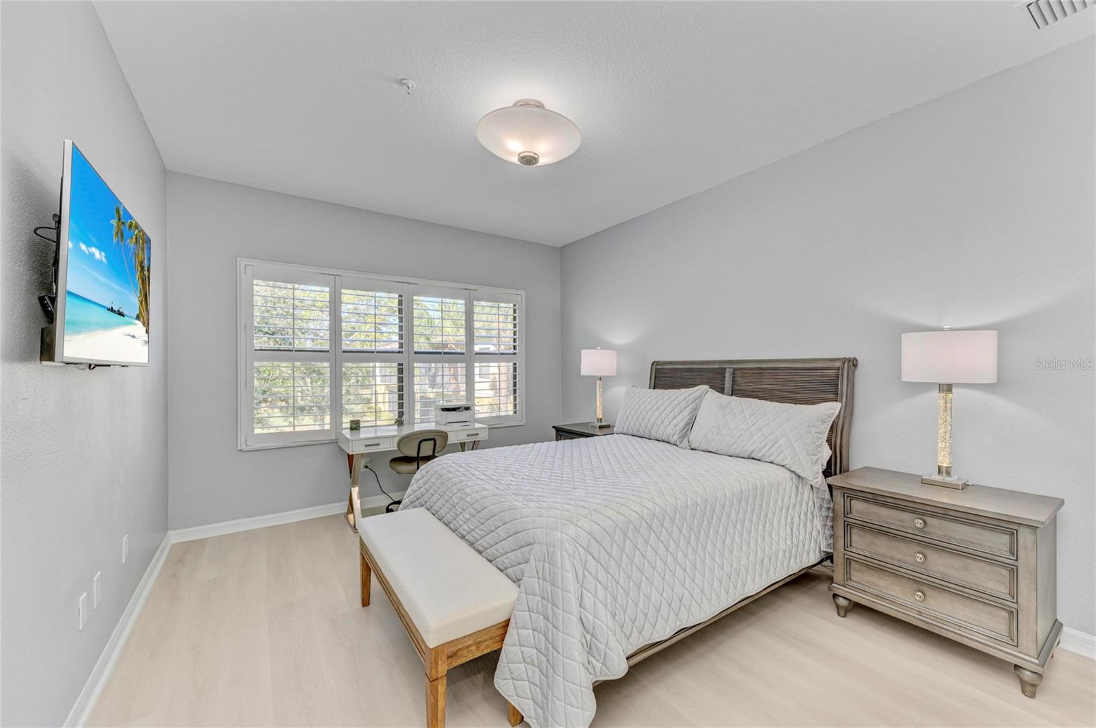 4024 OVERTURE CIR #486