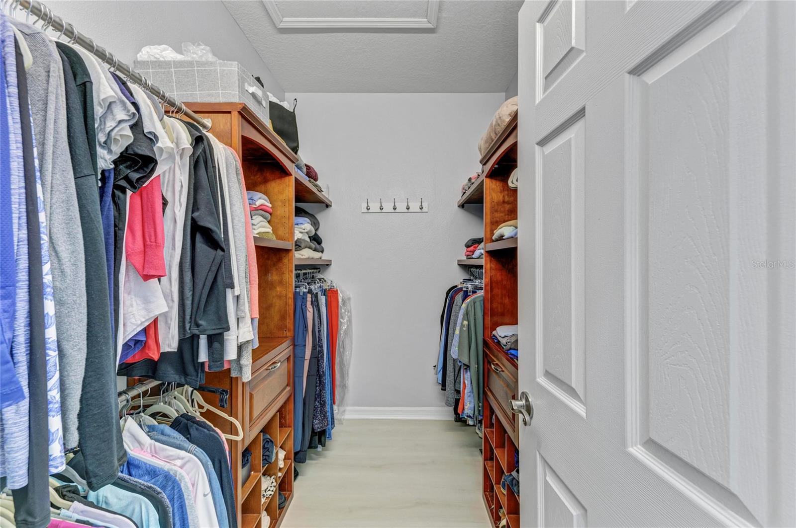 4024 OVERTURE CIR #486