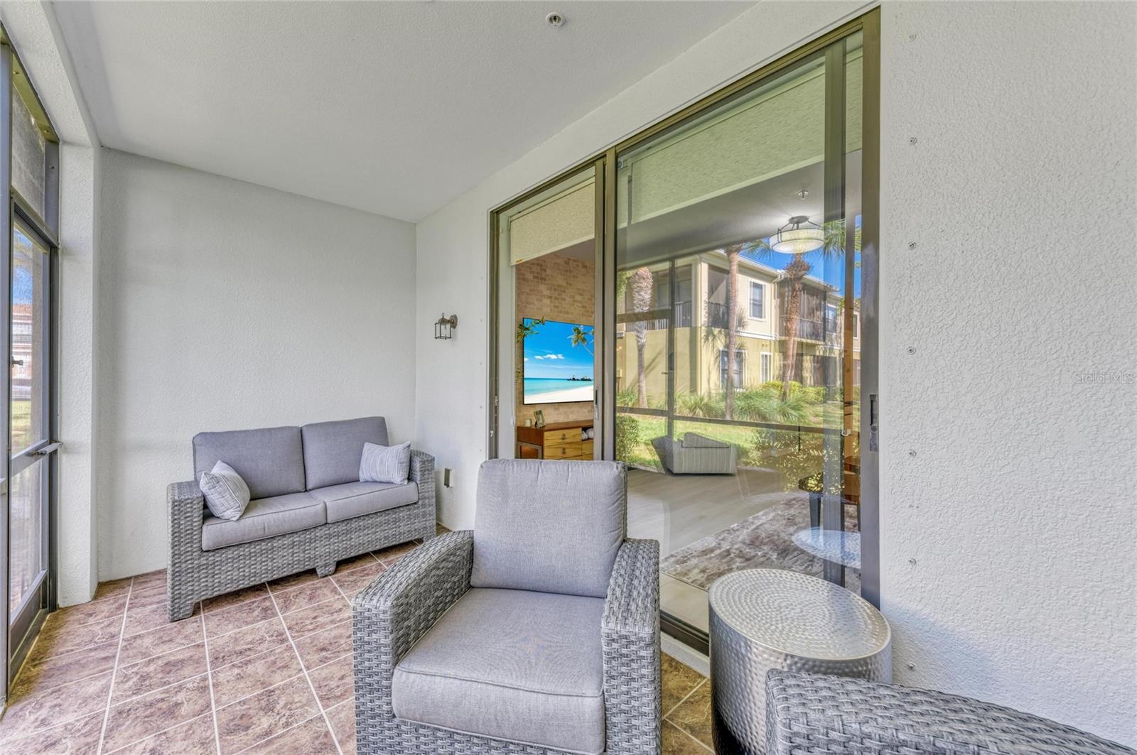 4024 OVERTURE CIR #486