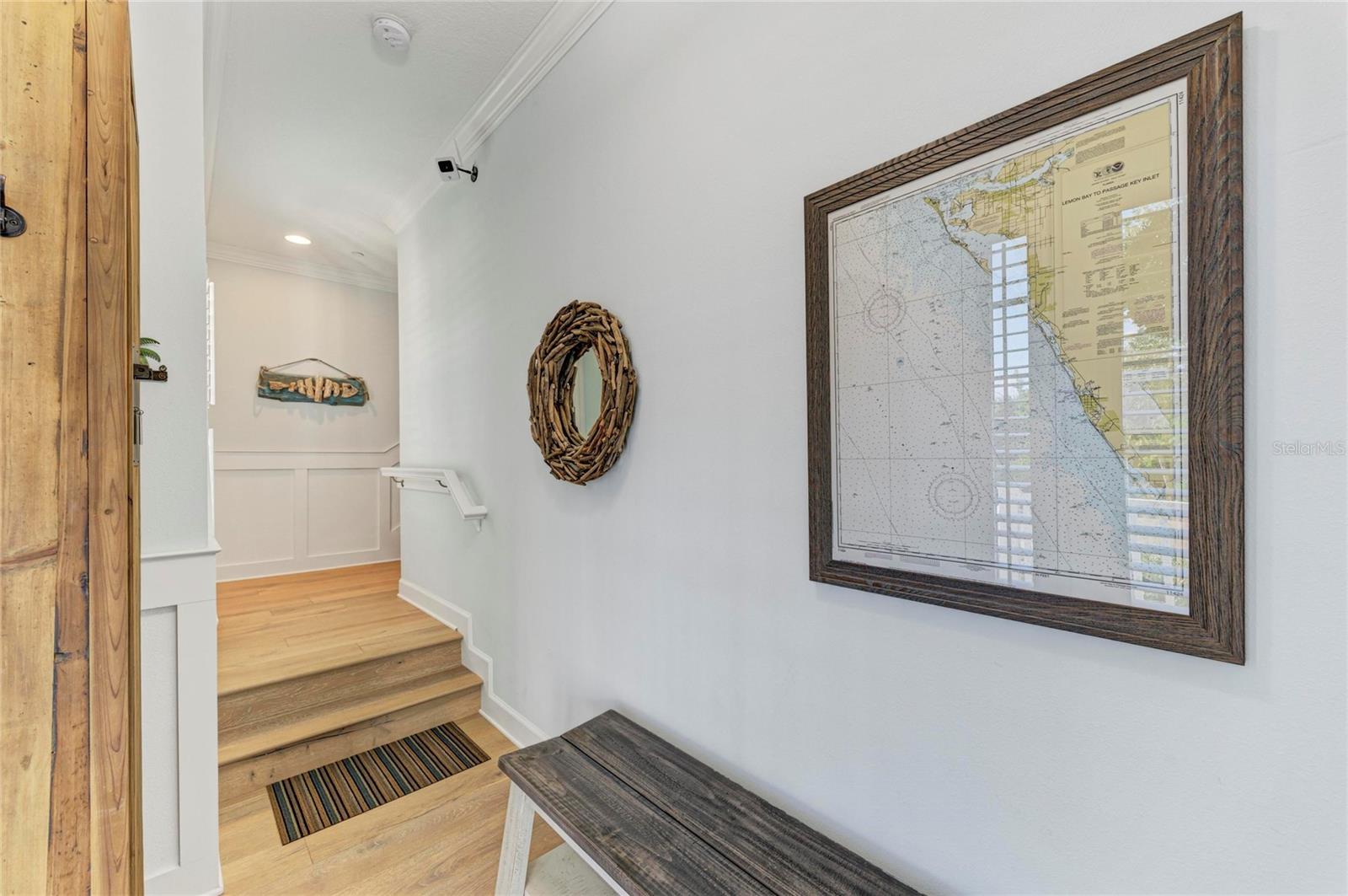 348 SAPPHIRE LAKE DR #201