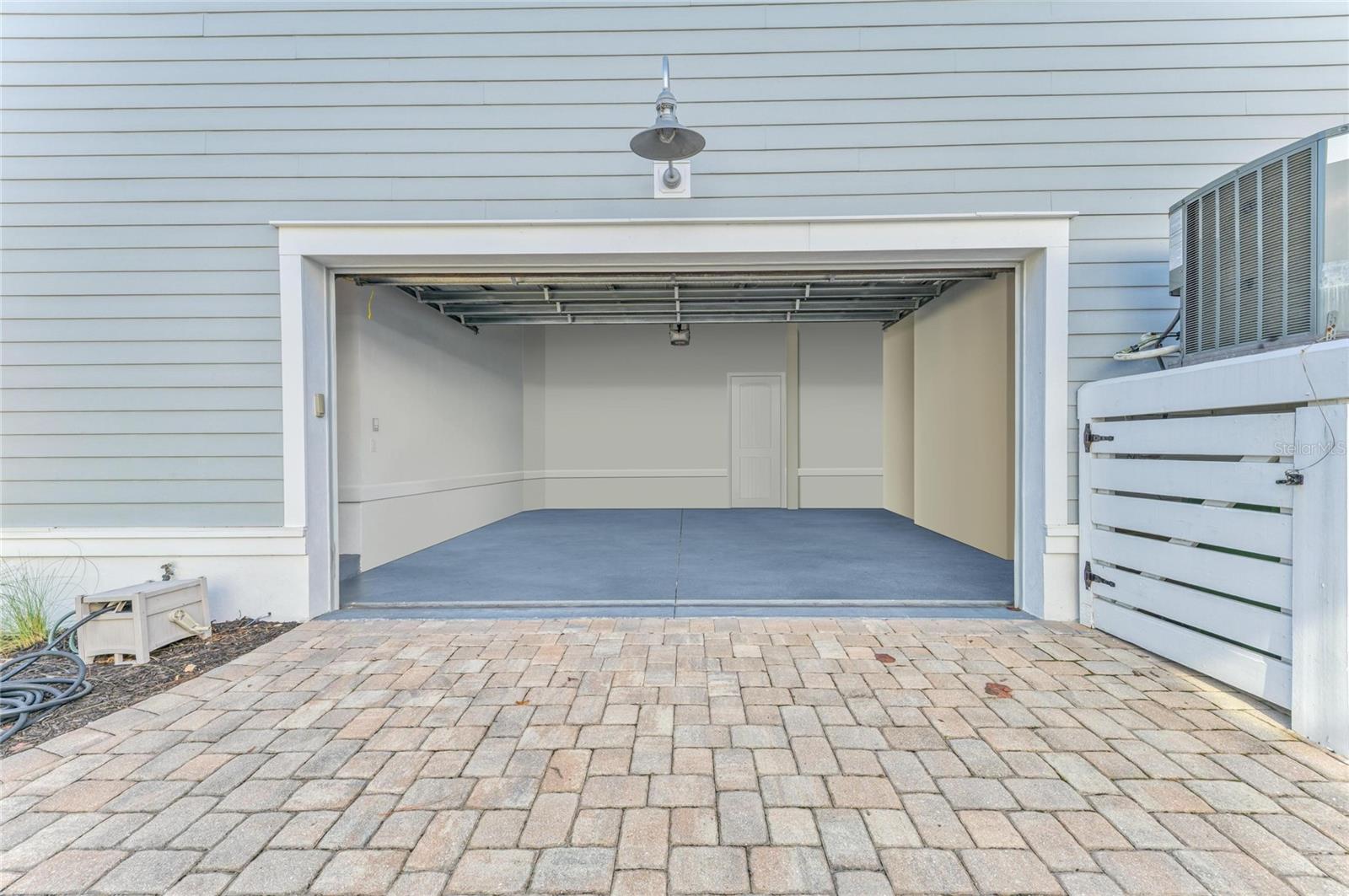 348 SAPPHIRE LAKE DR #201