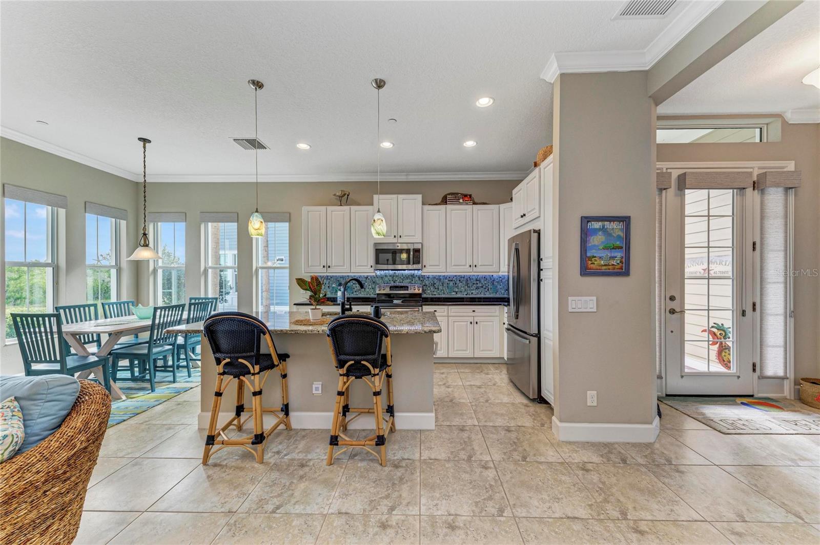 229 SAPPHIRE LAKE #101