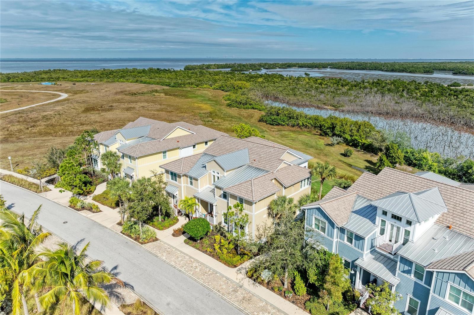 229 SAPPHIRE LAKE #101